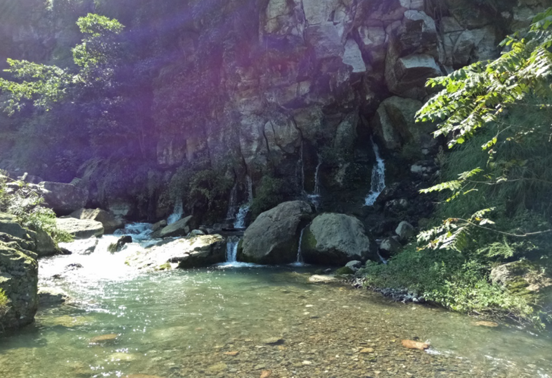 地情峨边县平等乡四特八景梁昌德王胜军