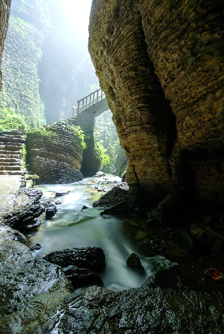 兴文县僰王山飞雾洞