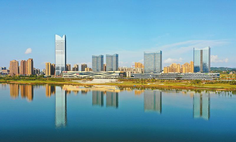 正在加快建设四川省经济副中心,成渝第二城的南充,再迎发展黄金时期