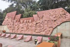 【巴蜀英烈】七十六载岁月 难忘照亮黎明的人||明戈 梦溪 