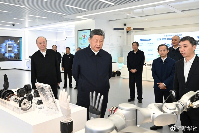 习近平在北京考察科技创新工作「相关图片」