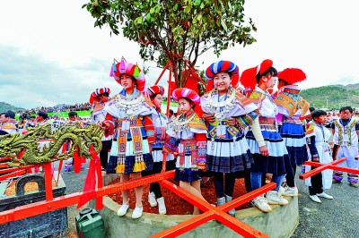 【大美中国】苗族跳花节 【大美中国】苗族跳花节