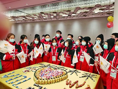 备战冬奥&nbsp;抢拼积分 中国冰雪健儿捷报频传